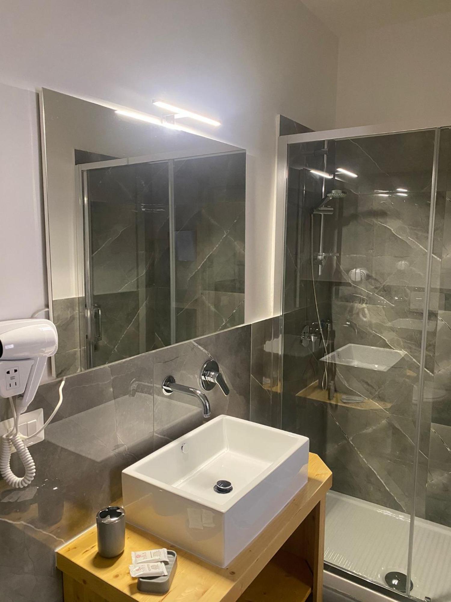 Be Italian Flat Sanfelice Affittacamere Napoli
